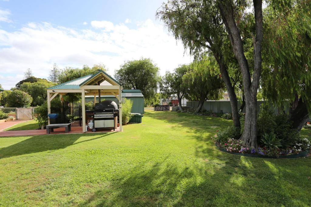 Busselton Guest House Eksteriør bilde